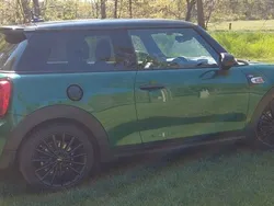 Grün Gebraucht 2020 Mini Cooper S Kleinwagen | 22.800 € (Teuer)
