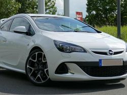 Weiß Gebraucht 2018 Opel Astra OPC Coupé | 24.300 € (Teuer)