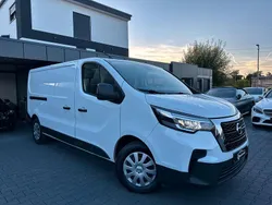 Weiß Gebraucht 2022 Nissan Primastar Acenta Van / Kleinbus | 30.890 € (Etwas zu teuer)