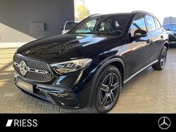 Metalliclack obsidianschwarz Gebraucht 2025 Mercedes GLC220 AMG SUV | 52.700 €