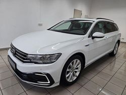 Weiß Gebraucht 2022 VW Passat GTE Kombi | 24.990 € (Fairer Preis)