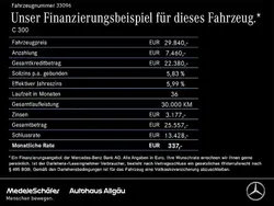 Weiß Gebraucht 2021 Mercedes C300e AMG Limousine | 29.840 € (Fairer Preis)