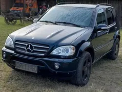 Blau Gebraucht 2003 Mercedes ML400 AMG SUV | 8.500 €