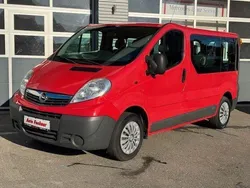 Rot Gebraucht 2014 Opel Vivaro Van | 12.900 € (Teuer)