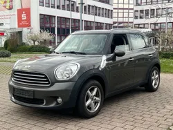 Grau Gebraucht 2011 Mini Cooper Countryman SUV | 7.900 € (Etwas zu teuer)