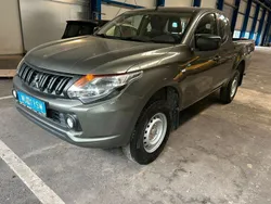 Grau Gebraucht 2018 Mitsubishi L200 Basis Abholung | 15.500 € (Superpreis)