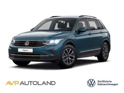 Nightshade blue metallic Gebraucht 2024 VW Tiguan Life SUV | 33.930 € (Fairer Preis)