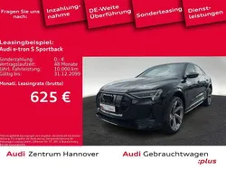 Mythosschwarz metallic Gebraucht 2022 Audi e-tron Ambiente SUV | 46.950 € (Guter Preis)