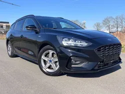 Schwarz Gebraucht 2019 Ford Focus ST-Line Kombi | 8.950 € (Etwas zu teuer)