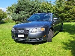 Grau Gebraucht 2008 Audi A4 Cabriolet Cabrio | 8.800 €