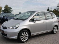 Grau Gebraucht 2006 Honda Jazz ES Kleinwagen | 3.990 € (Etwas zu teuer)