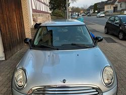 Grau Gebraucht 2008 Mini Cooper Kleinwagen | 2.399 € (Fairer Preis)