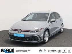 Mondsteingrau Gebraucht 2024 VW Golf VIII GTI Limousine | 29.240 € (Guter Preis)