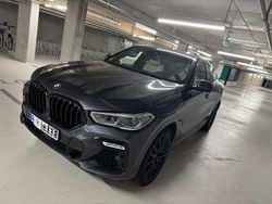 Grau Gebraucht 2021 BMW X6 M50 Performance SUV | 55.000 € (Superpreis)