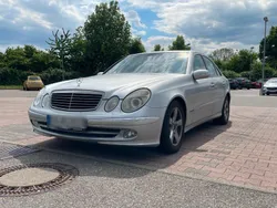 Silber Gebraucht 2002 Mercedes E270 Limousine | 3.700 € (Fairer Preis)