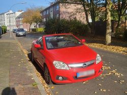 Rot Gebraucht 2006 Opel Tigra Sport Cabrio | 1.300 €