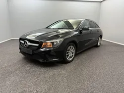 Schwarz Gebraucht 2015 Mercedes CLA200 Shooting Brake Kombi | 11.999 € (Guter Preis)