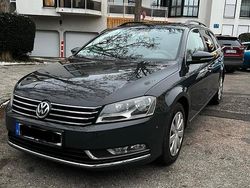 Grau Gebraucht 2011 VW Passat Kombi | 4.900 € (Fairer Preis)