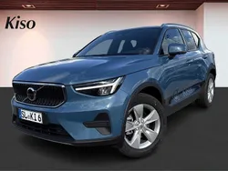 Fjord blue / metallic Gebraucht 2025 Volvo XC40 Core SUV | 39.850 € (Fairer Preis)