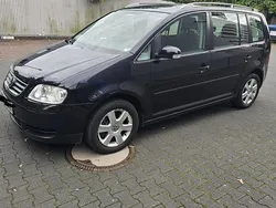 Schwarz Gebraucht 2006 VW Touran Van / Kleinbus | 1.700 € (Guter Preis)