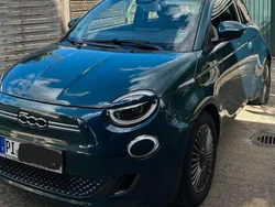 Grün Gebraucht 2022 Fiat 500e Icon Limousine | 19.800 € (Fairer Preis)