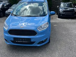 Blau Gebraucht 2014 Ford Courier Van / Kleinbus | 4.850 € (Etwas zu teuer)