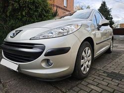 Silber Gebraucht 2005 Peugeot 207 Limousine | 2.899 € (Fairer Preis)