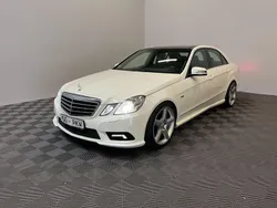 Weiß Gebraucht 2011 Mercedes E250 AMG Limousine | 14.990 € (Etwas zu teuer)