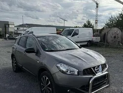 Grau Gebraucht 2013 Nissan Qashqai Tekna SUV | 6.500 € (Fairer Preis)