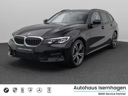 Schwarz ii668schwarz Gebraucht 2022 BMW 320e Sport Line Limousine | 27.999 € (Guter Preis)