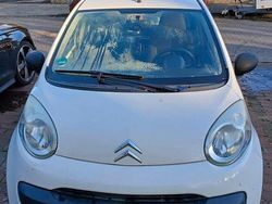 Weiß Gebraucht 2008 Citroën C1 Style Kleinwagen | 1.650 € (Fairer Preis)