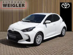 Weiß Gebraucht 2021 Toyota Yaris Comfort Kleinwagen | 13.489 € (Fairer Preis)