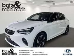 Weiß Gebraucht 2021 Opel Corsa-e Elegance Kleinwagen | 17.890 € (Etwas zu teuer)