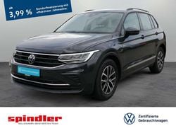Uranograu Gebraucht 2022 VW Tiguan Life SUV | 26.870 € (Fairer Preis)