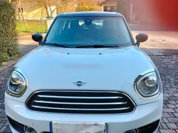 Weiß Gebraucht 2019 Mini Cooper Countryman SUV | 15.900 € (Guter Preis)