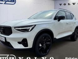 Weiß Neu 2025 Volvo XC40 Plus SUV | 57.130 €