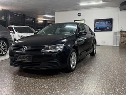 Schwarz Gebraucht 2012 VW Jetta Comfortline Limousine | 5.895 € (Fairer Preis)