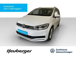 Weiß Gebraucht 2024 VW Touran Move Van / Kleinbus | 40.980 € (Teuer)