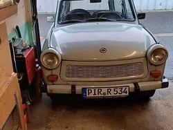 Weiß Gebraucht 1987 Trabant 601 Kombi | 2.500 €