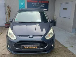 Grau Gebraucht 2012 Ford B-MAX Titanium Van / Kleinbus | 6.299 € (Fairer Preis)