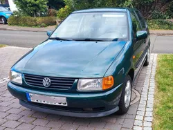 Grün Gebraucht 1999 VW Polo Limousine | 1.100 € (Fairer Preis)