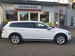 Pure white Gebraucht 2018 VW Passat Alltrack Kombi | 16.850 € (Superpreis)