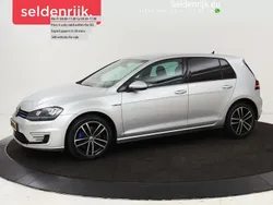 Grau Gebraucht 2016 VW Golf VII GTE Limousine | 12.900 € (Fairer Preis)