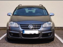 Grau Gebraucht 2009 VW Golf VI Comfortline Kombi | 4.999 €