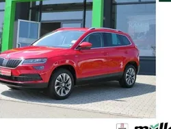 Rot (velvetrot metallic) Gebraucht 2020 Skoda Karoq Clever SUV | 19.990 € (Fairer Preis)