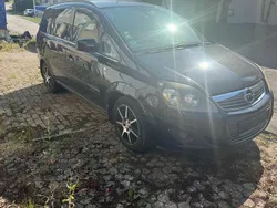 Schwarz Gebraucht 2010 Opel Zafira Innovation Van / Kleinbus | 1.000 € (Guter Preis)
