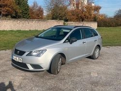 Silber Gebraucht 2016 Seat Ibiza ST Kombi | 5.100 € (Guter Preis)