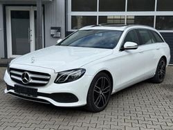 Weiß Gebraucht 2016 Mercedes E220 Avantgarde Kombi | 19.490 € (Guter Preis)