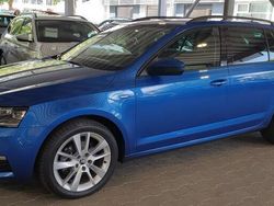 Blau Gebraucht 2018 Skoda Octavia Clever Kombi | 14.100 € (Fairer Preis)