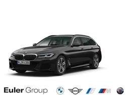 Schwarz Gebraucht 2022 BMW 530 M Sport Kombi | 38.966 € (Fairer Preis)
